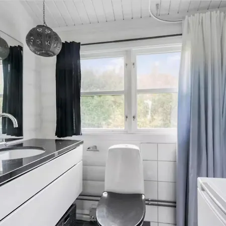 First Row House With Stunning Sea Views Сasa de vacaciones